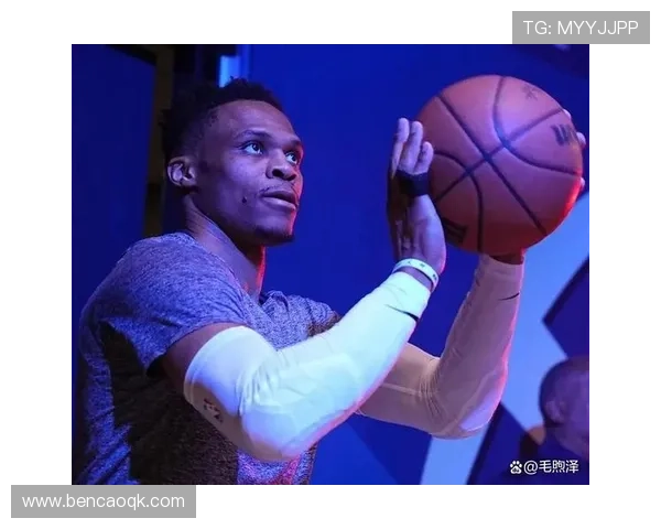 威少第三节表现惊艳科尔称其为年轻球员上了一堂生动的课