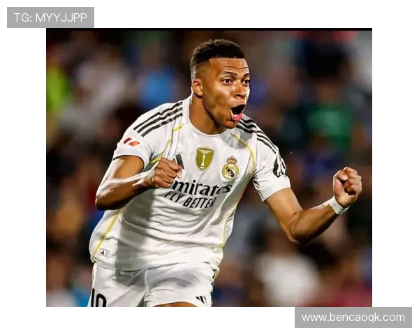 姆巴佩荣膺九月最佳奖杯再破门分享伯纳乌之夜的美妙时刻